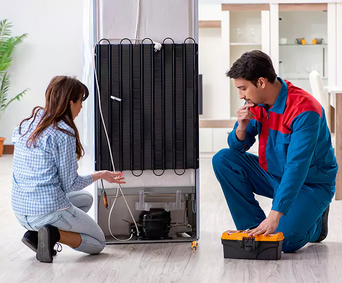 Skilled Cold Storage Specialists: Your Certified Commercial Fridge Repair Service Team in Bonita Springs, FL
