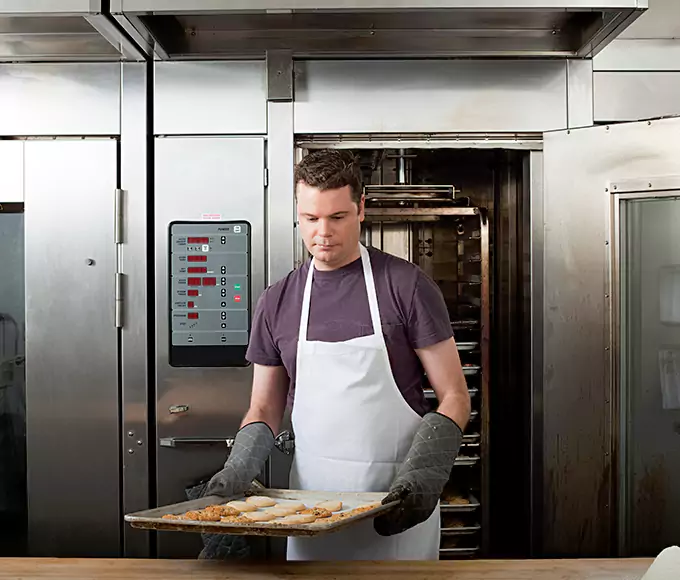 Why Bonita Springs, FL Kitchens Trust Appliance Repair Bonita Springs for Commercial Oven Repair?